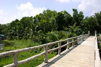Hotel Paradise Ranch Eco Tourism Park Mabalacat