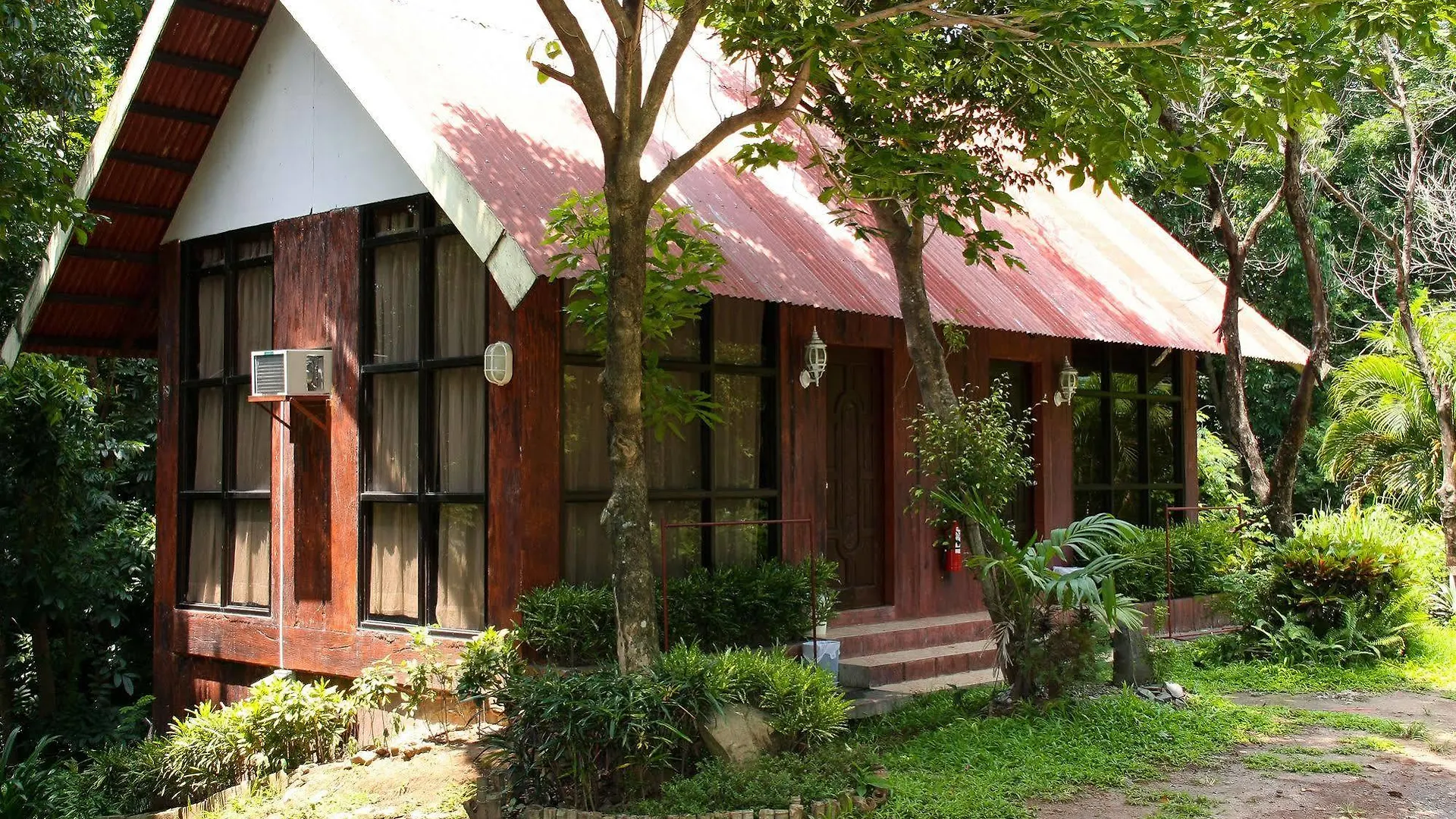 Paradise Ranch Eco Tourism Park Mabalacat 2*,