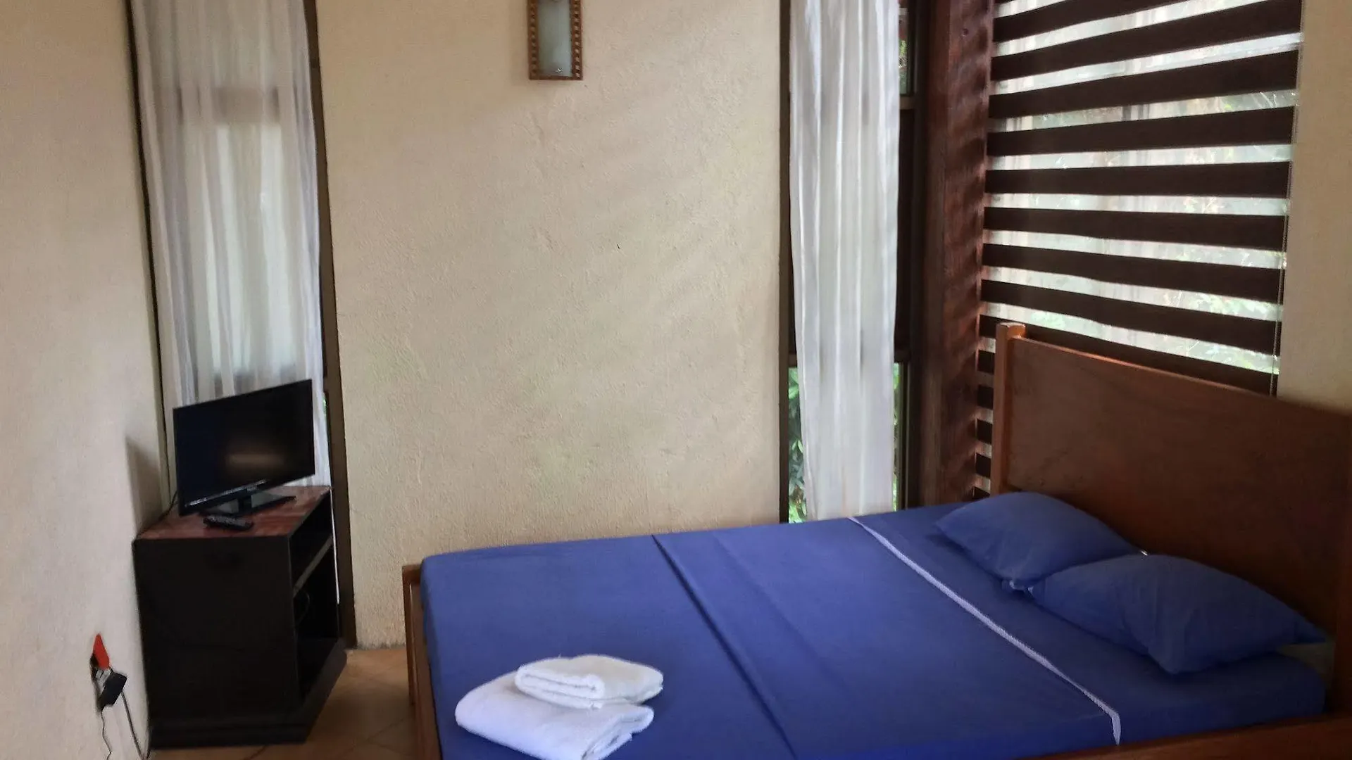 Paradise Ranch Eco Tourism Park Mabalacat 2*,