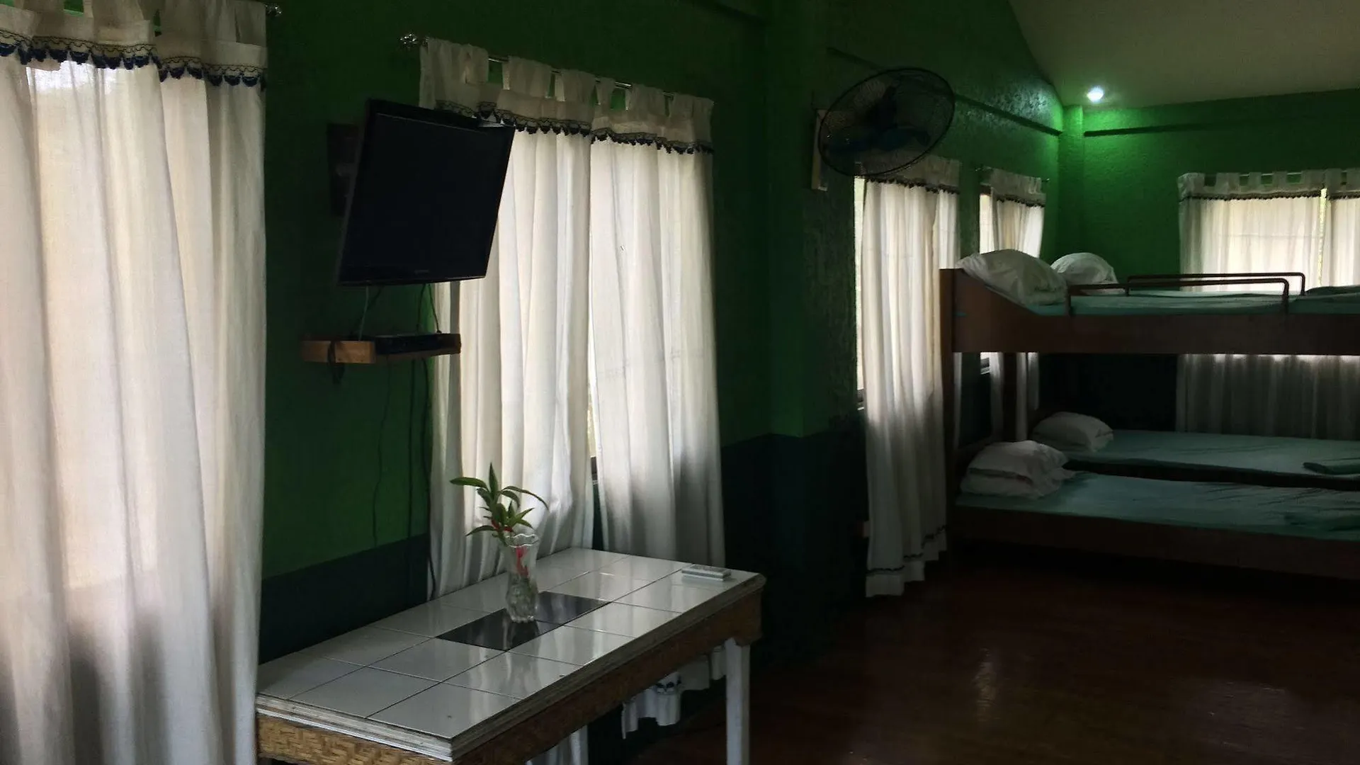 Hotel Paradise Ranch Eco Tourism Park Mabalacat