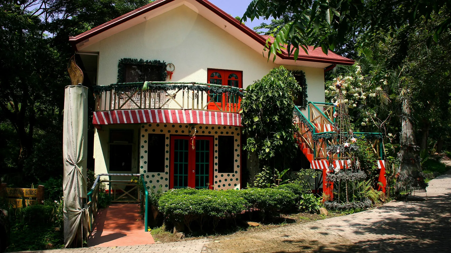 Paradise Ranch Eco Tourism Park Mabalacat Philippines